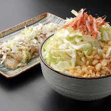 鸡大腿和罗勒文字烧