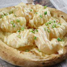 虾仁蛋黄酱披萨