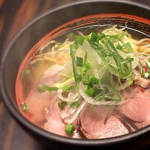 盐味拉面