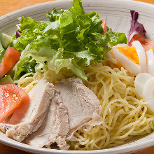 拉面沙拉