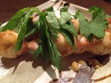 梅肉鹌鹑蛋串烧