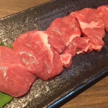 生羊肉