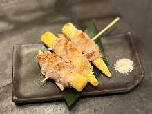 猪肉卷玉米笋 (蘸盐食用)