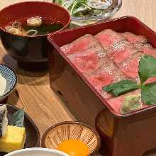 特选和牛牛排便当套餐