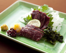 马肉刺身