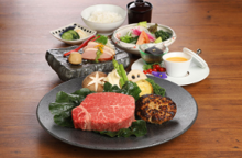 100% Omi beef Hamburg steak (80g) and Japanese beef fillet steak (100g) course