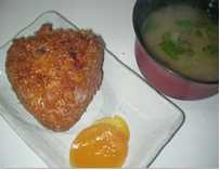 烤饭团 烤饭团