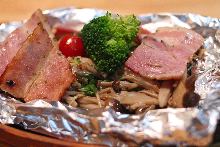 铝箔纸包烤蘑菇