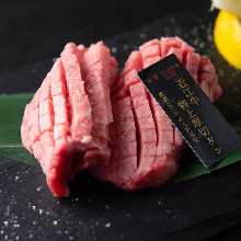 特级上等厚切舌肉