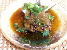 黑猪肉汉堡排