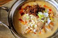 白汤担担牛杂锅 白汤担担牛杂锅