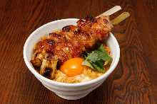  烤鸡肉盖饭