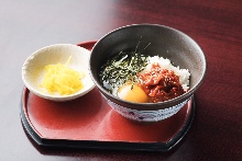 腌鳕鱼内脏生鸡蛋盖饭