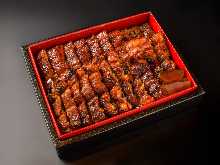 Premium Hitsumabushi（名古屋风味烤鳗鱼饭）