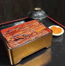 Special Unaju (特級上等鳗鱼盒饭)