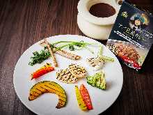 Grilled hot vegetables with the APA  curry dip