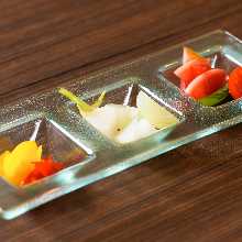 Seasonal Pickled Vegetables