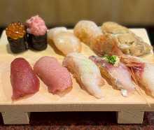 10种握寿司拼盘