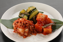 泡菜拼盘