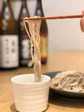 日本清酒下的荞麦面：“美酒蕎麦”