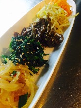 韓式涼拌小菜拼盤