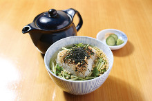 烤飯糰茶泡飯