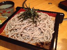 竹盤蕎麥冷麵