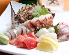 生魚片拼盤