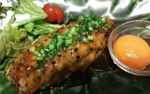 生蛋黃肉丸