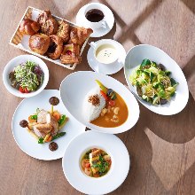 1,700日圓組合餐 (6道菜) 1,700日圓組合餐 (6道菜)