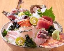 生魚片拼盤