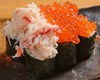 蓋澆蟹肉鮭魚子壽司