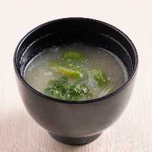 季節 味噌湯