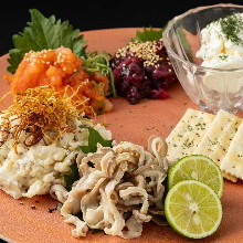 交給我吧5種下酒菜拼盤