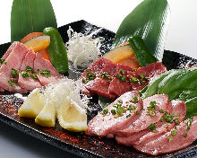 烤肉拼盤 烤肉拼盤