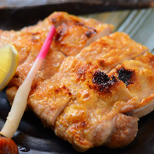 烤嫩雞肉 烤嫩雞肉