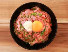 烤牛肉蓋飯 烤牛肉蓋飯