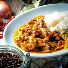 煮牛筋咖哩 煮牛筋咖哩