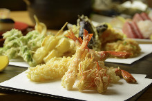 8,400日圓套餐 (13道菜)