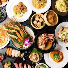 7,777日圓套餐 (40道菜) 7,777日圓套餐 (40道菜)
