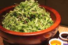 当店自慢essenceサラダ