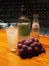 Japanse Grape Gin fizz