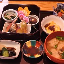 3,300日圓套餐 (9道菜)