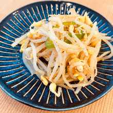 Namul - Beansprouts & Green Pepper