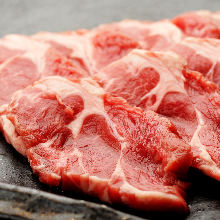 羊羔肩里肌肉