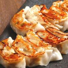 沖繩島辣椒餡餃子