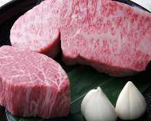 22,000日圓套餐 (14道菜) 22,000日圓套餐 (14道菜)