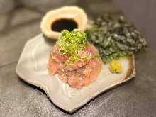 推薦開胃菜: 鮪魚泥配醃蘿蔔富士