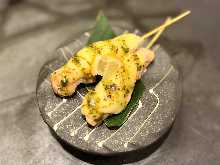 雞胸肉配芝士 (搭配羅勒醬食用)