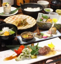 5,940日圓套餐 (8道菜) 5,940日圓套餐 (8道菜)